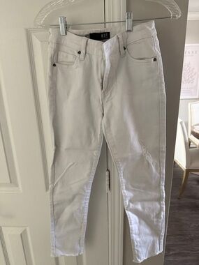 Kut from the Kloth Women’s White Skinny Jeans with Light Distress